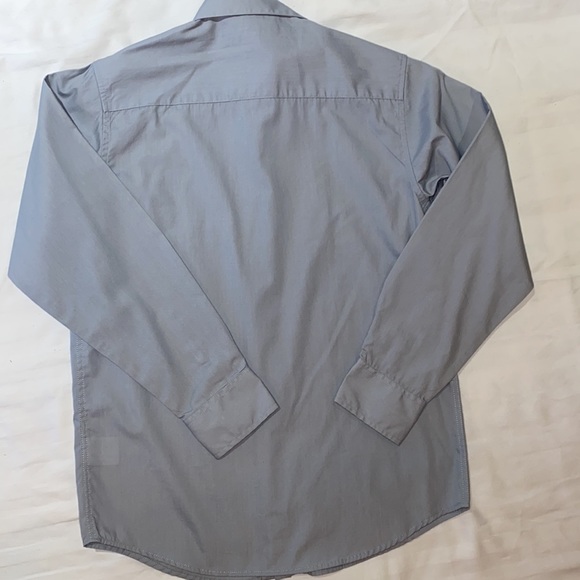 Joseph & Feiss Boys Buttoned Down Shirt in size 12. - Picture 5 of 7